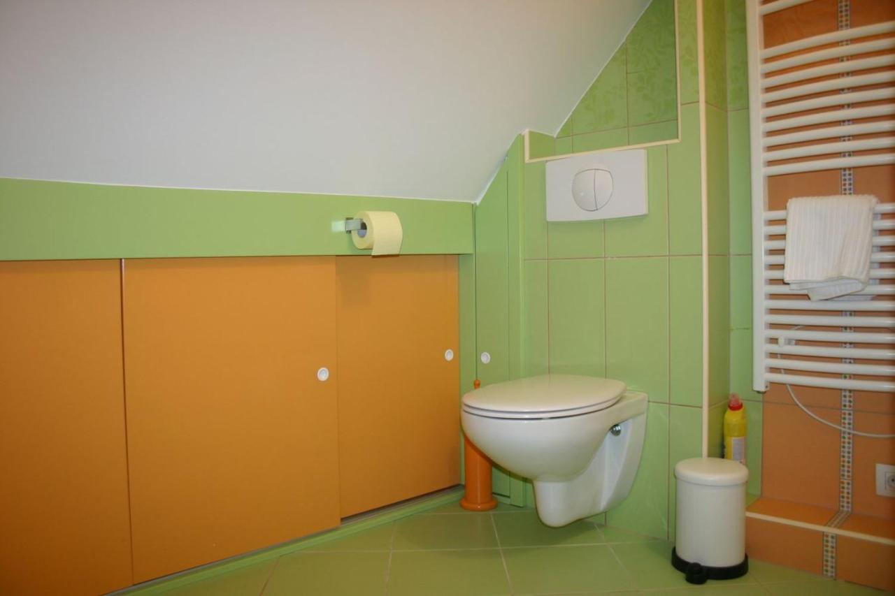 Enjoy 110Qm Apartment Im Historischen Zentrum Шопрон Экстерьер фото